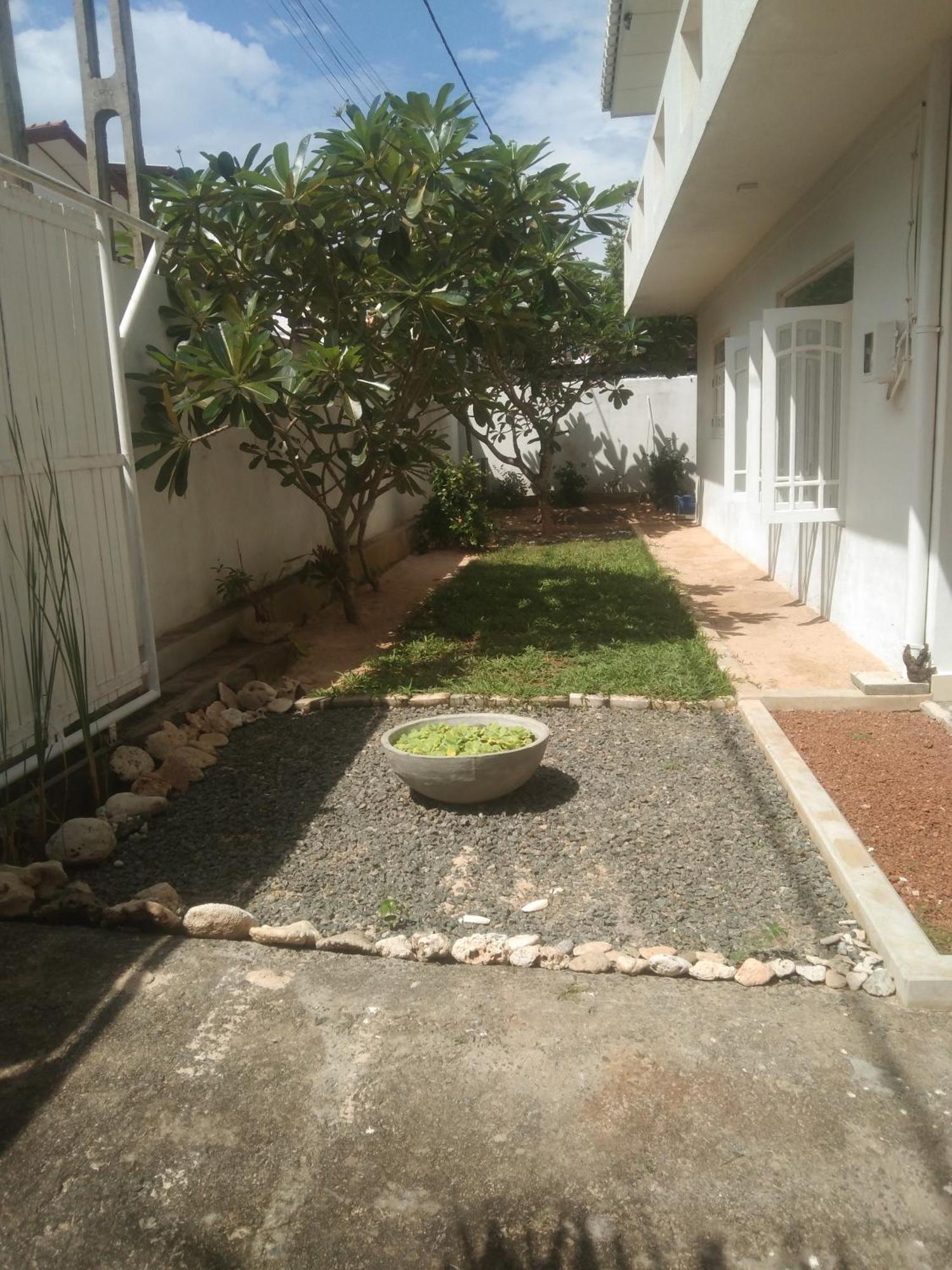 Ayu Hostel Ambalangoda  Extérieur photo